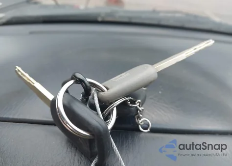 2004 Honda Civic Vp z USA, uszkodzony, nr VIN 1HGEM22184L047276